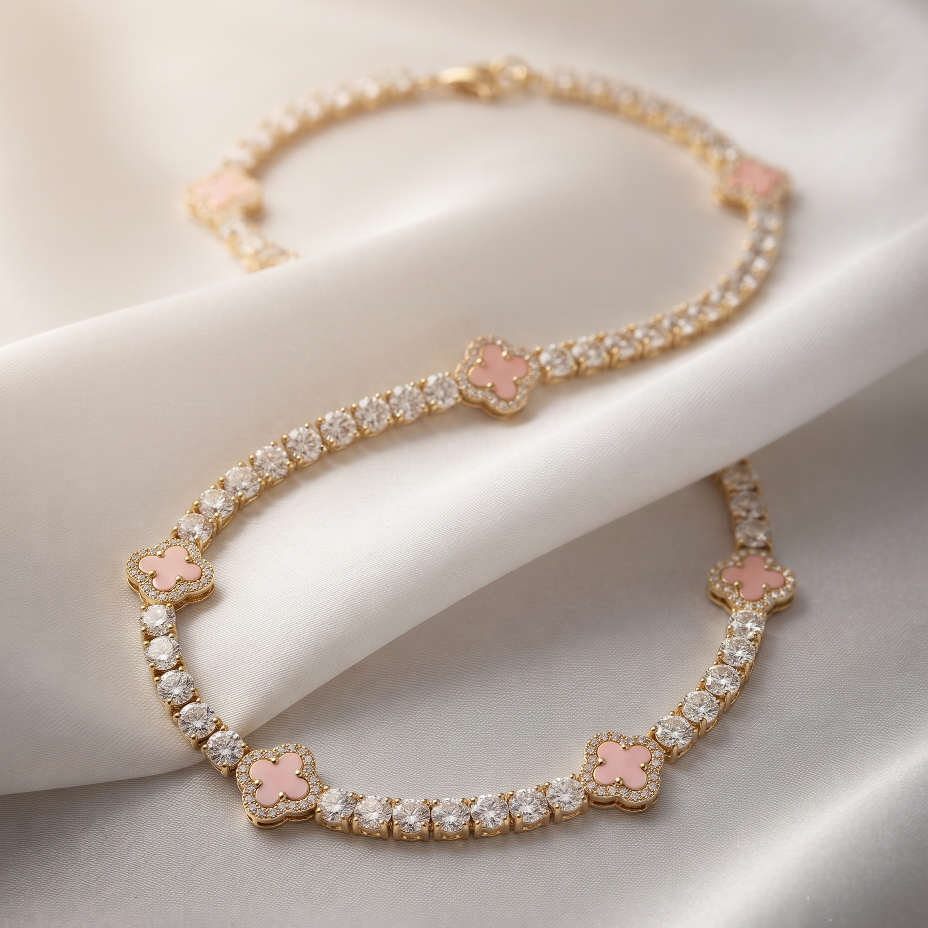 Rosé Necklace