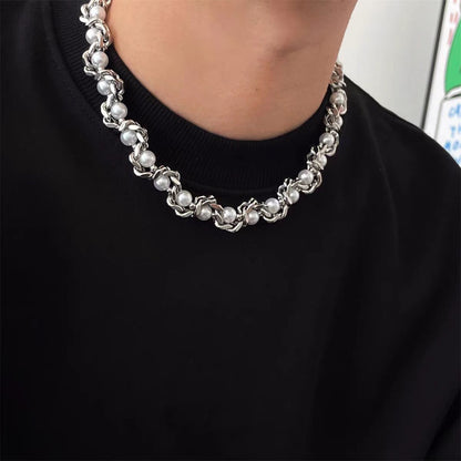 Collar Orbit